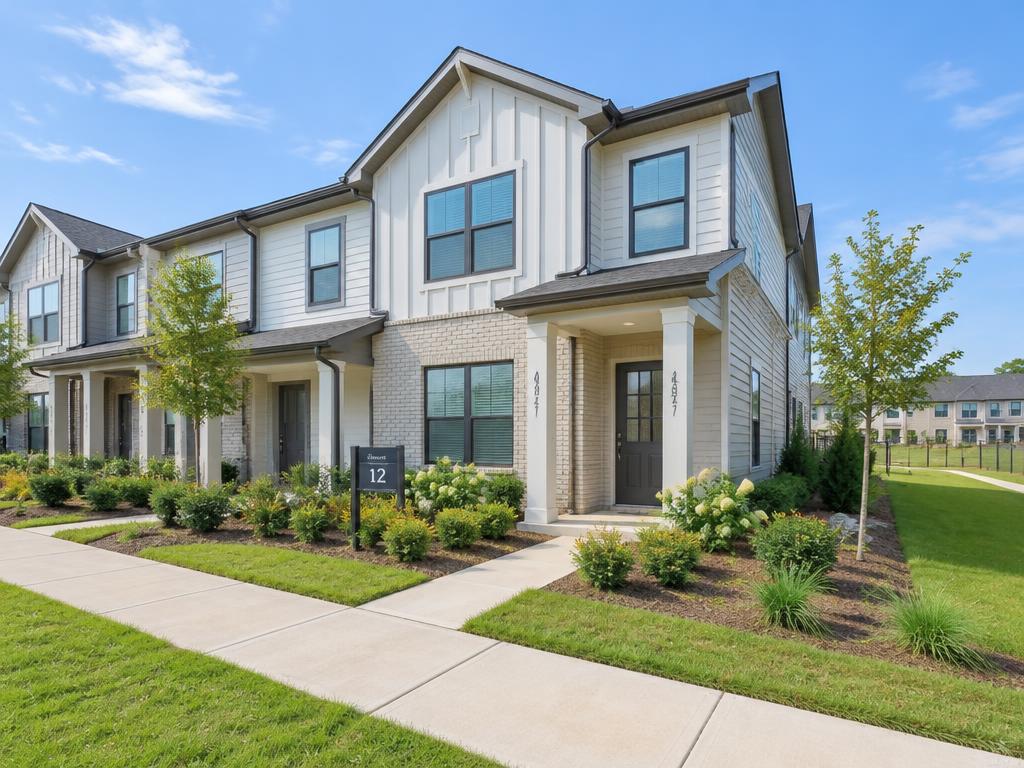 1017 Cedar Ridge Ln